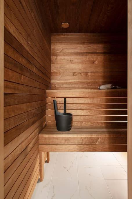 W Uus-hollandi With Sauna Apartment